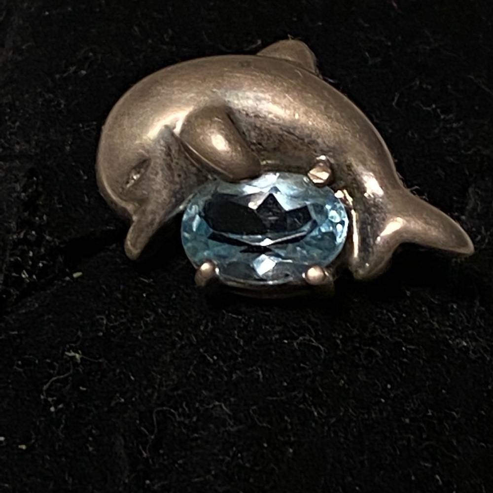 💛 Vintage adorable 925 sterling silver, blue topaz dolphin slider pendant.